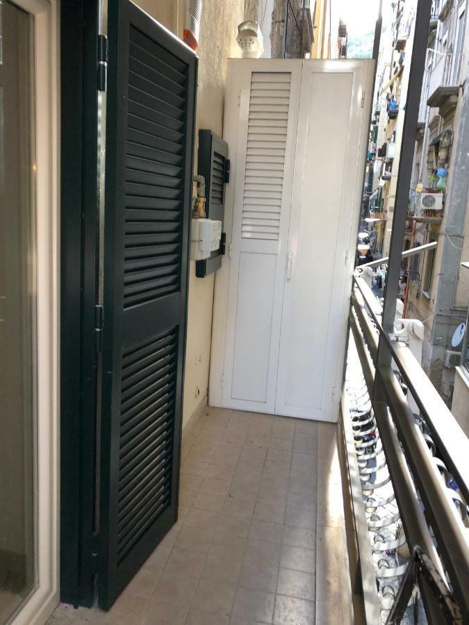 Casa De Barrio Lejlighed Napoli Eksteriør billede