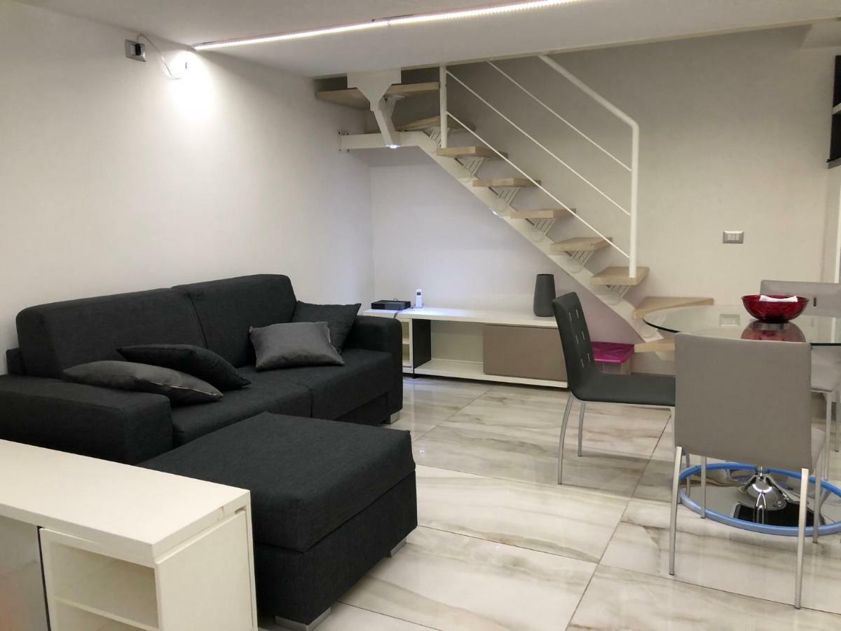 Casa De Barrio Lejlighed Napoli Eksteriør billede