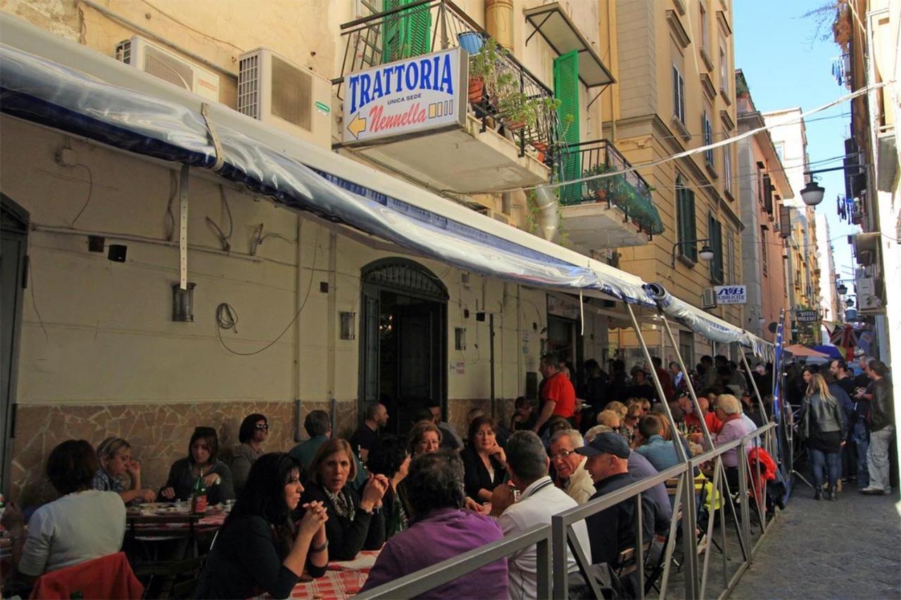 Casa De Barrio Lejlighed Napoli Eksteriør billede