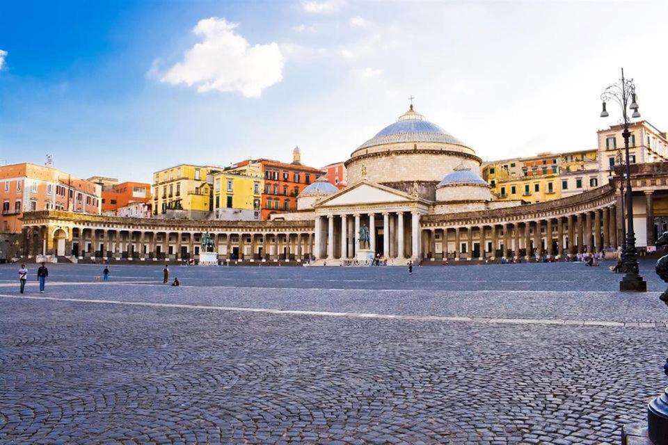 Casa De Barrio Lejlighed Napoli Eksteriør billede